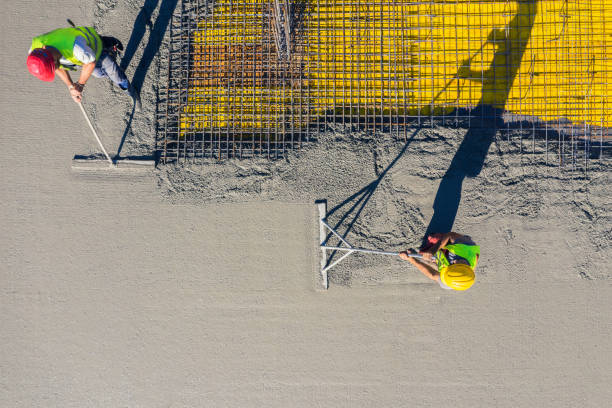 Best Residential Concrete Services  in Le Mars, IA